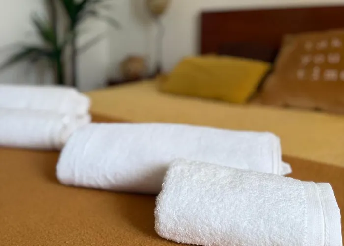 לינה וארוחת בוקר Retreat Relva (Azores)