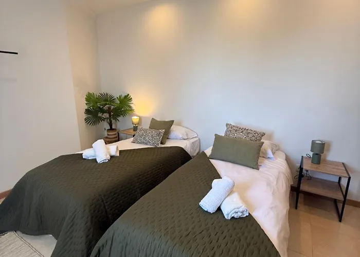 Retreat לינה וארוחת בוקר Relva (Azores)